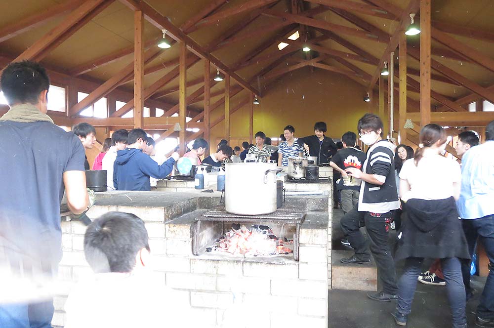 神奈川校全学科の2年生を対象とした学外オリエンテーションがこの年から始まりました。